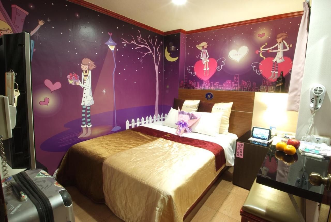 Golden Swallow Hotel Сіньчжу Екстер'єр фото